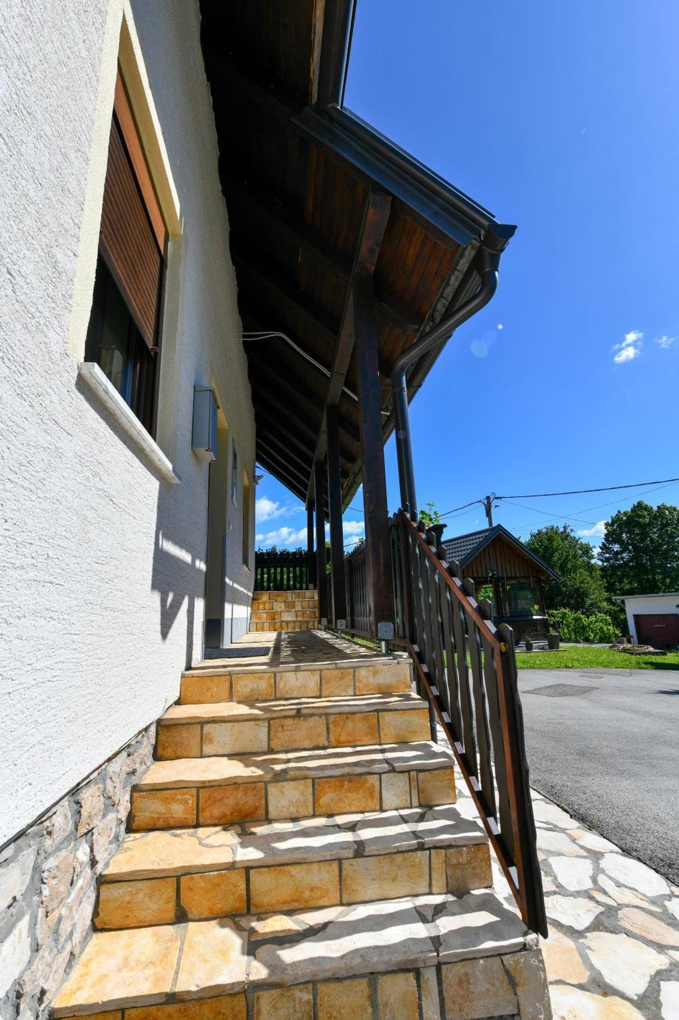 Apartment & Rooms Luketic Rastovača Εξωτερικό φωτογραφία